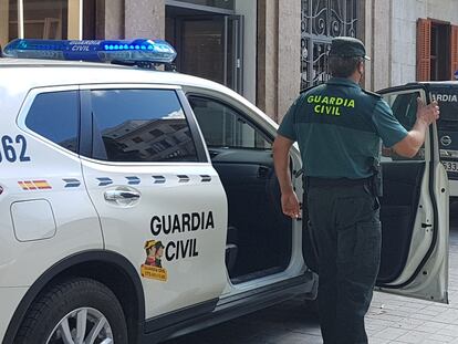 Detenido un hombre en Valencia tras clavar mortalmente a otro un destornillador en la cabeza