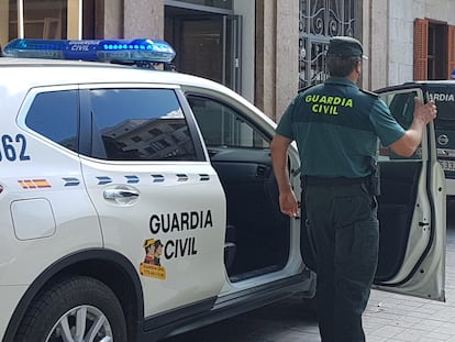 Detenido un hombre en Valencia tras clavar mortalmente a otro un destornillador en la cabeza