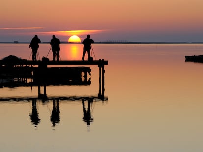 Atardecer en el Delta del Ebro, en Sant Carles de la Ràpita (Tarragona).