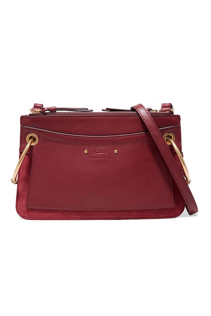 En las tiendas multimarca online las rebajas llevan corriendo varias semanas. Oportunidad inmejorable para invertir en un bolso imperecedero como este burgundy, de Chloé (rebajado de 990€ a 594€ en Net-a-porter). ¡Con envío exprés llega antes que los Reyes Magos!