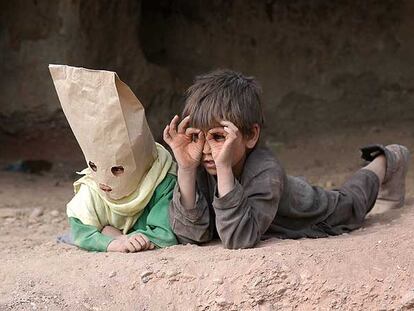 Fotograma de la película <i>Buda explotó por vergüenza, </i>de Hana Makhmalbaf.