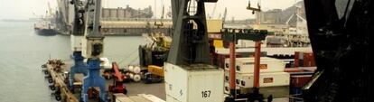 Terminal de contenedores del Puerto de Barcelona