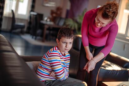  “¡Te lo dije!”. Muchas veces se te escapará esta constatación de que tú tenías razón al avisar a tu hijo y que él estaría mejor si te hiciera caso a la primera.