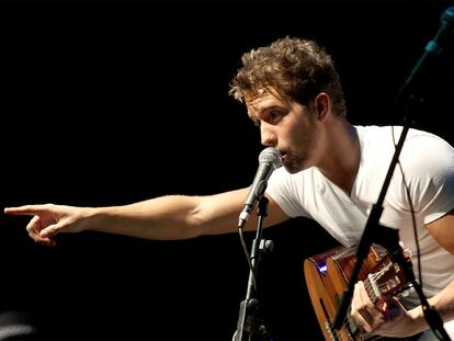 Pablo Alborán, durante un concierto en el teatro Echegaray.