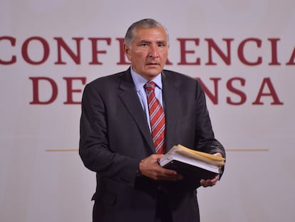 El secretario de Gobernación, Adán Augusto López, durante una conferencia en Palacio Nacional, en Ciudad de México, el 29 de julio de 2022.