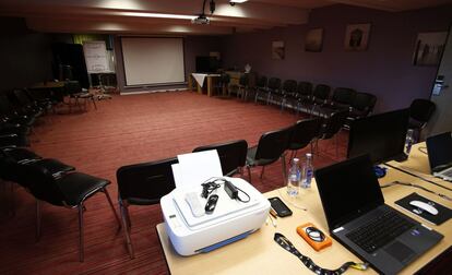 La sala de vídeos que utiliza Del Bosque para las charlas tácticas y los analisis de lor rivales.