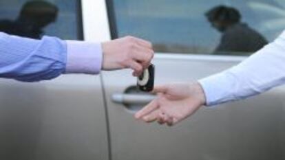 El coche usado se busca la vida fuera