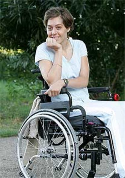 Laura Jiménez, en el hospital de parapléjicos de Toledo.