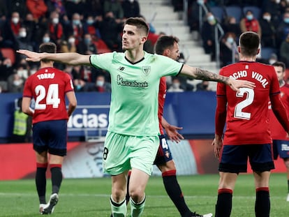 Oihan Sancet celebra su segundo gol ante Osasuna