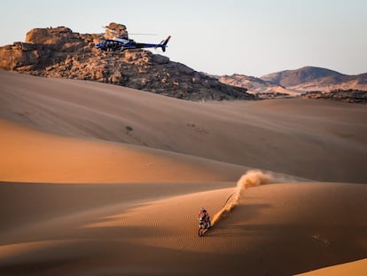 El catarí Nasser Al-Attiyah (Toyota Gazoo Racing), durante el Dakar del año pasado.