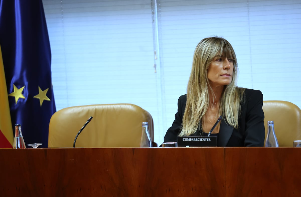 Fin entre reproches a la investigación del ‘caso Begoña Gómez’ en la Asamblea de Madrid: “Ha sido un aquelarre en directo”