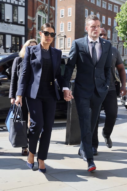 Rebekah Vardy y el delantero del Leicester City Jamie Vardy, a su llegada al juicio el pasado 17 de mayo.