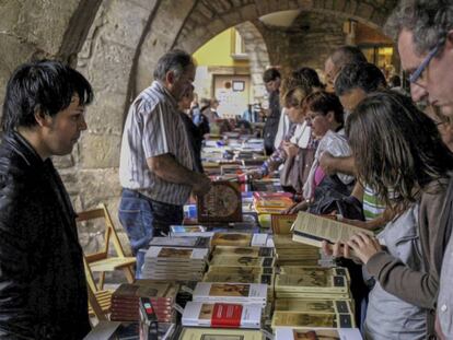 Aspecto de la primera edición del festival Liberisliber, en 2010, en Besalú.