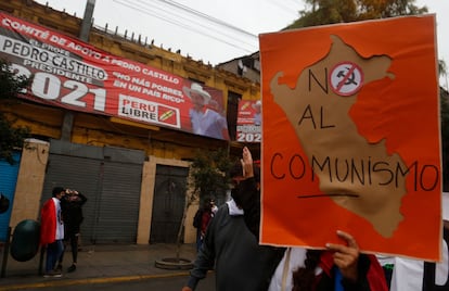 Manifestação contra Pedro Castillo, no sábado, nas ruas de Lima.