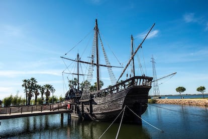 Réplica de una de las carabelas de Colon, en Palos de la Frontera (Huelva).