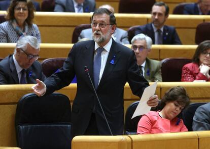 El presidente del Gobierno, Mariano Rajoy, en la sesión de control en el Senado. 