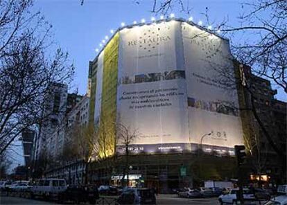 Manzana del paseo de la Castellana adquirida por Restaura para su rehabilitación.