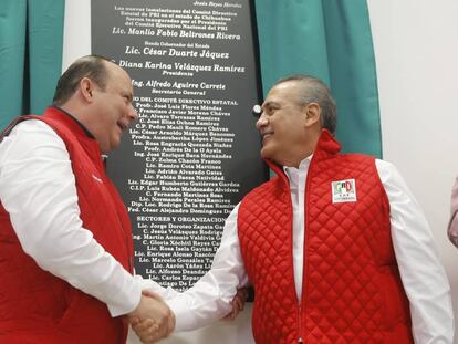 C&eacute;sar Duarte, gobernador de Chihuahua, y Manlio Fabio Beltrones, en noviembre de 2015.