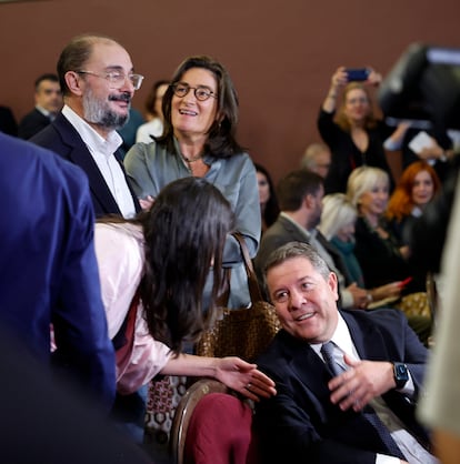 Javier Lambán (a la izquierda), expresidente de Aragón, y Emiliano García-Page, presidente de Castilla-La Mancha.  