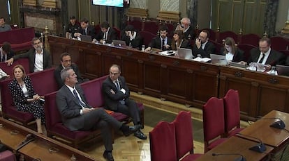 Imagen tomada de la señal institucional del Tribunal Supremo, de una vista general de la sala del juicio. 