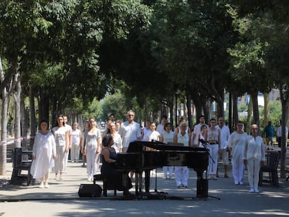 Homenatge a les v&iacute;ctimes d&#039;Hipercor. 