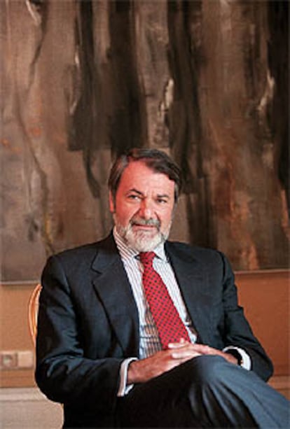 Jaime Mayor Oreja, portavoz del Grupo Popular en el Parlamento vasco.