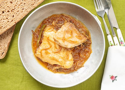 Bonito encebollado