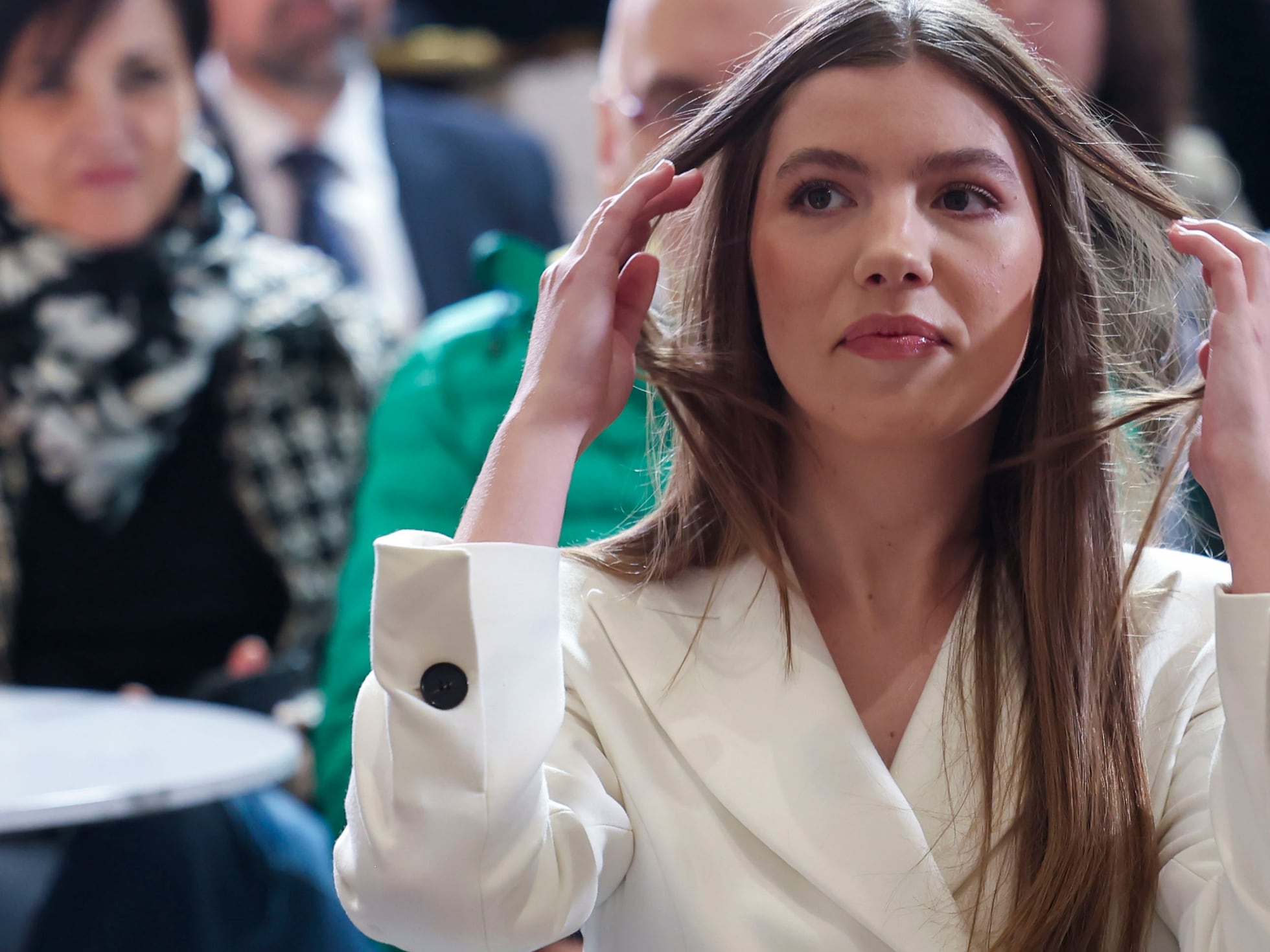 Una dura Pilar Eyre critica a la infanta Sofía por estos errores 2 Merca2.es ¿Cómo influye la juventud en el desempeño real?