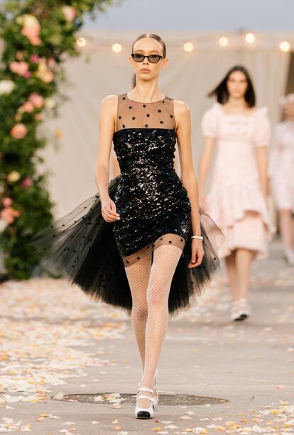 09_SPRING_SUMMER_2021_HAUTE_COUTURE_009