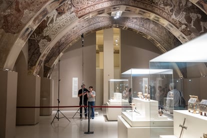 Pinturas de la sala capitular del monasterio de Sijena expuestas en el Museo Nacional d'Art de Catalunya (MNAC).