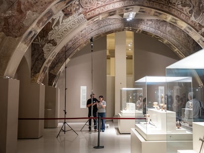 Pinturas de la sala capitular del monasterio de Sijena expuestas en el Museo Nacional d'Art de Catalunya (MNAC)