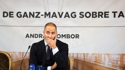  András Tombor, representante del grupo húngaro, Ganz-Mavag.
