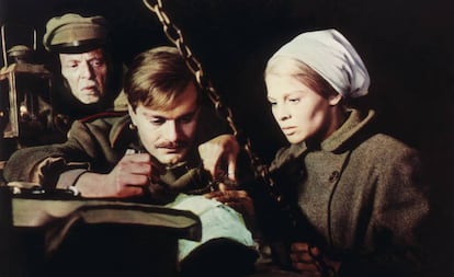 Omar Sharif y Julie Christie, en la película 'Doctor Zhivago' (1965), de David Lean.