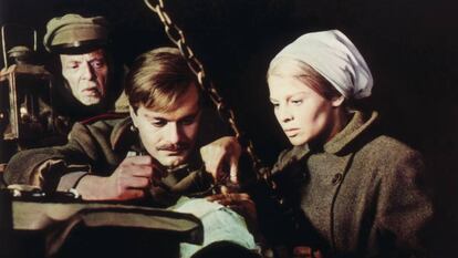 Omar Sharif y Julie Christie, en la película 'Doctor Zhivago' (1965), de David Lean.
