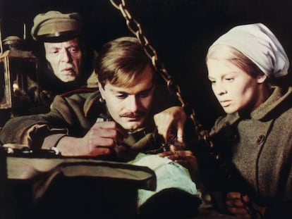 Omar Sharif y Julie Christie, en la película 'Doctor Zhivago' (1965), de David Lean.