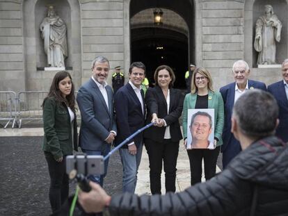 Foto de grup dels candidats a les eleccions municipals de Barcelona.