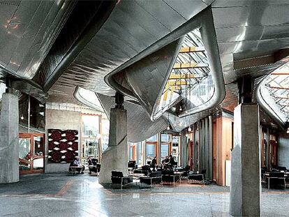 Interior del Parlamento de Escocia, la obra de EMBT que ha recibido el Premio Stirling.