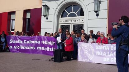 Concentración contra la violencia machista en Santa Coloma de Gramenet.