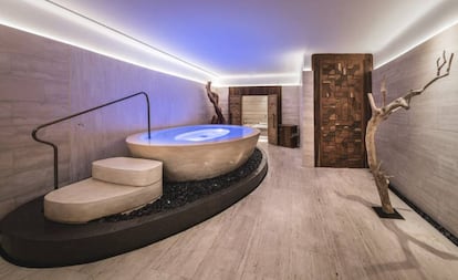 Zona principal del spa del hotel Rosewood Villa Magna.