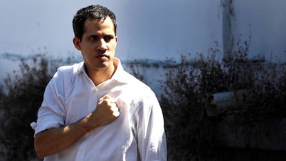 Juan Guaidó at a public appearance in La Guaira.