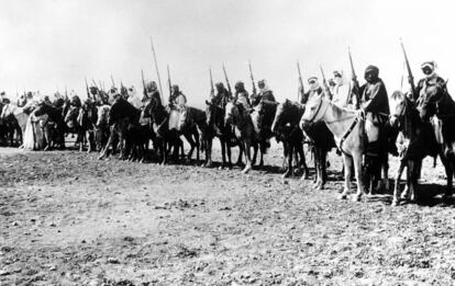 Jinetes árabes durante la Gran Revuelta cerca de Nablús, 1938