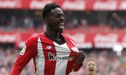 Iñaki Williams celebra un gol al Rayo Vallecano.