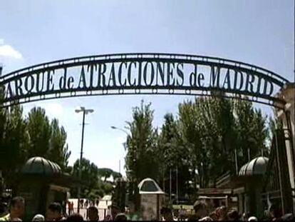 60 niños palestinos pasan un día especial en el Parque de Atracciones de Madrid