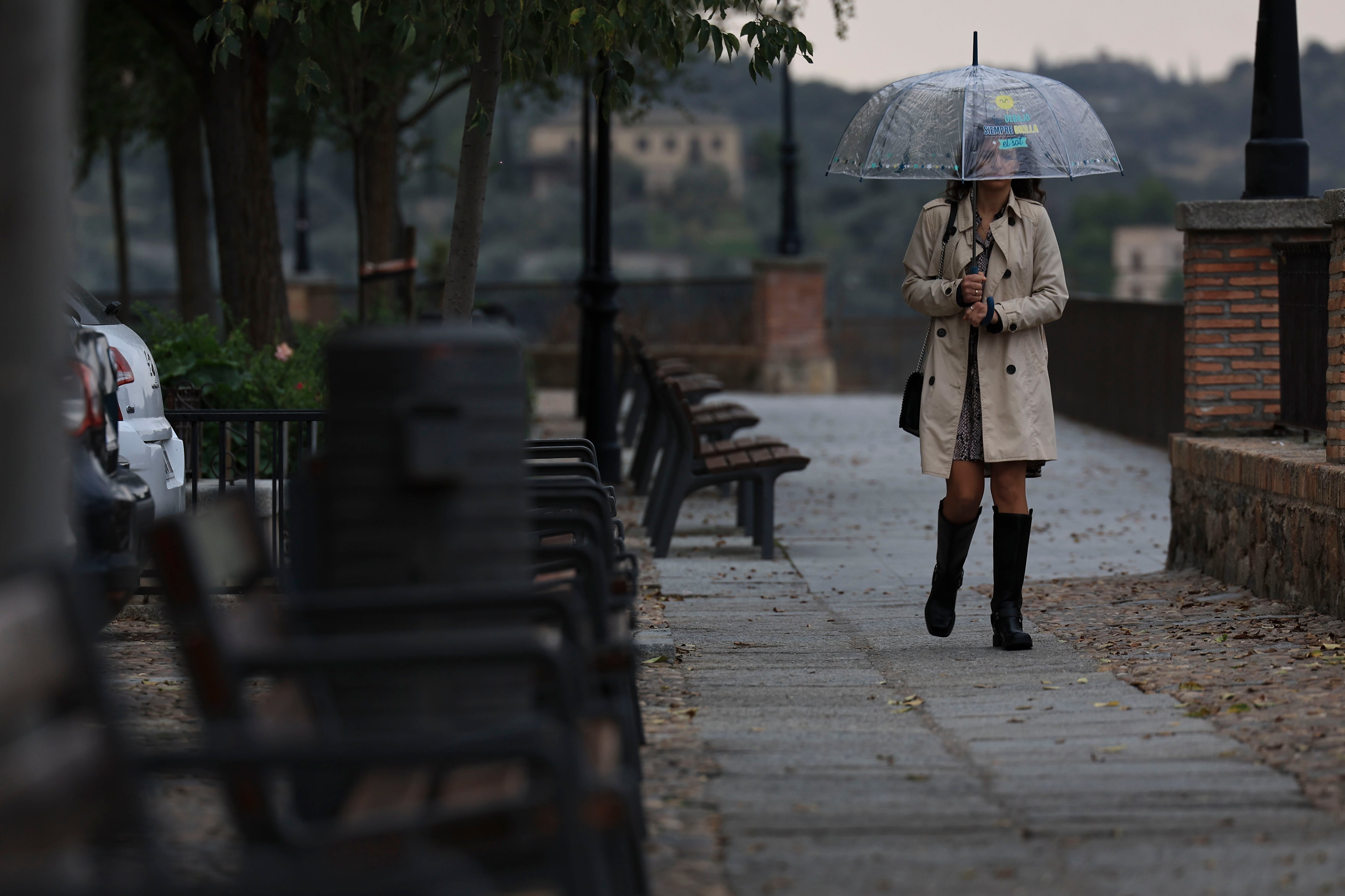 Una dana complica el tiempo del fin de semana con lluvias y chubascos ampliamente repartidos