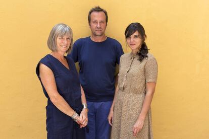 Nell Leyshon, Marcos Giralt Torrente y Valeria Luiselli, en el Hay Festival