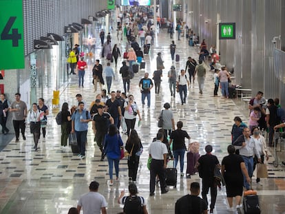 Uno de los pasillos del Aeropuerto Internacional de Ciudad de México, el 9 de agosto de 2023.