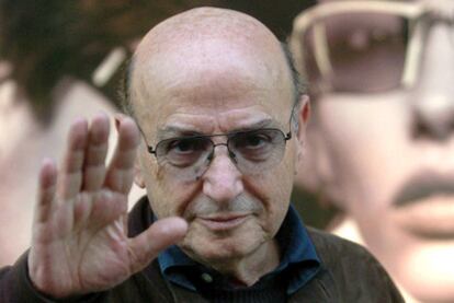 Theo Angelopoulos, durante una visita a Barcelona en 2004.