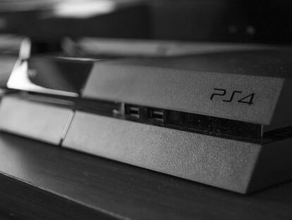 PlayStation 4 arrasó a Xbox One en 2014 y no bajará de precio