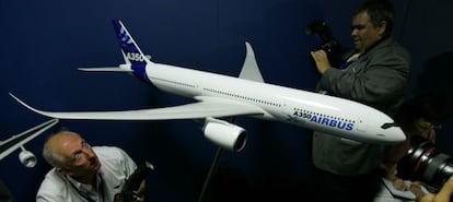 Maqueta del nuevo modelo Airbus A350.