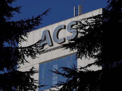 Logo de la empresa ACS.